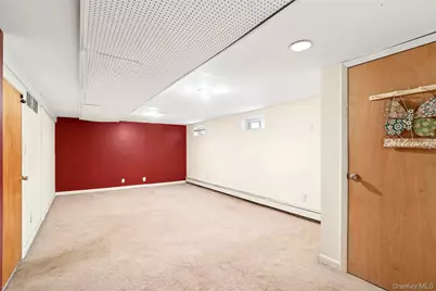 79 Elizabeth Drive, Bethpage, NY 11714 - Photo 15