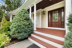 8 Crecco Pl, Mahopac, NY 10541 - Photo 3