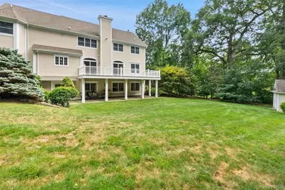 8 Crecco Place, Mahopac, NY 10541 - Photo 9