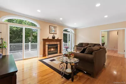 8 Crecco Place, Mahopac, NY 10541 - Photo 23