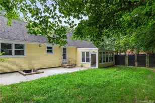 110 E Bartlett Rd, Middle Island, NY 11953 - Photo 27