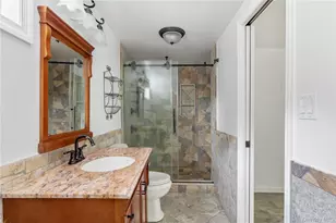 110 E Bartlett Rd, Middle Island, NY 11953 - Photo 19