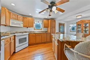 47 Greycourt Ave, Chester, NY 10918 - Photo 9