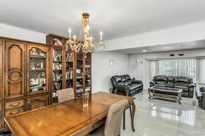 58 Pasadena Drive, Plainview, NY 11803 - Photo 9