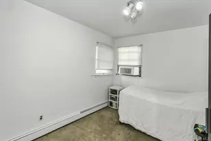 58 Pasadena Dr, Plainview, NY 11803 - Photo 19