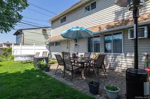 6 Downhill Ln, Wantagh, NY 11793 - Photo 25