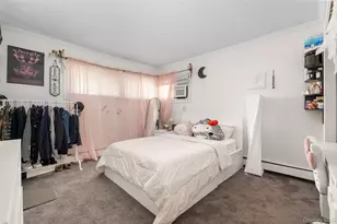 6 Downhill Ln, Wantagh, NY 11793 - Photo 11