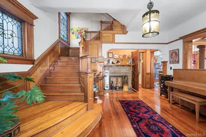 230 Van Cortlandt Park Avenue, Yonkers, NY 10705 - Photo 3