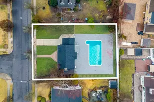 255 Moore Ave, Freeport, NY 11520 - Photo 39