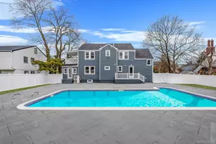 255 Moore Ave, Freeport, NY 11520 - Photo 5