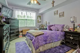 279 Augusta Dr, Medford, NY 11763 - Photo 9