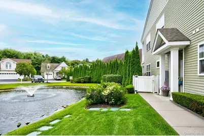 279 Augusta Drive, Medford, NY 11763 - Photo 37