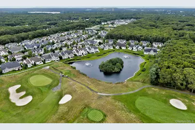 279 Augusta Drive, Medford, NY 11763 - Photo 29