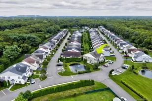 279 Augusta Dr, Medford, NY 11763 - Photo 33