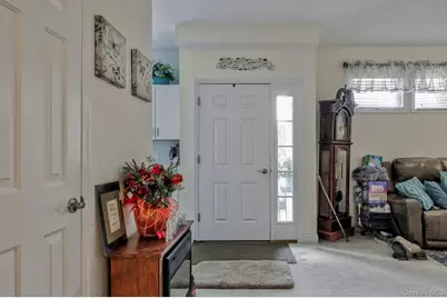 279 Augusta Drive, Medford, NY 11763 - Photo 3