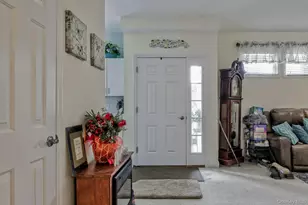 279 Augusta Dr, Medford, NY 11763 - Photo 3