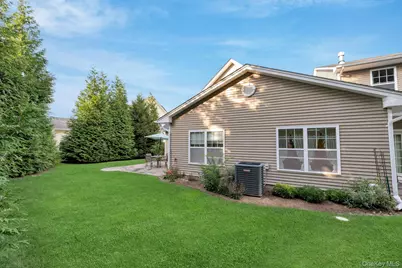 159 Stoneleigh Drive, Riverhead, NY 11901 - Photo 23