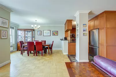 110-45 Queens Boulevard #810, Forest Hills, NY 11375 - Photo 5