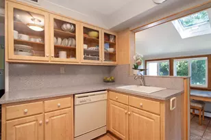 466 California Rd, Bronxville, NY 10708 - Photo 13