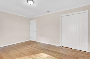 116 E Woodside Ave, Patchogue, NY 11772 - Photo 21