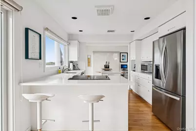 5 Bay Road, Patchogue, NY 11772 - Photo 11