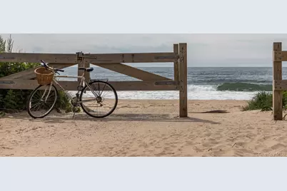 138A Montauk Highway, Westhampton, NY 11977 - Photo 23