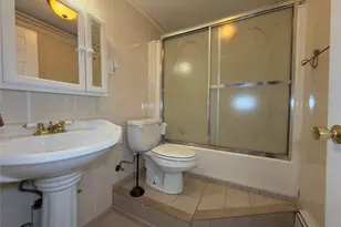 5255 Main St, South Fallsburg, NY 12733 - Photo 37