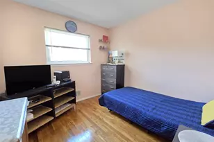 113 Berkeley Ave, Selden, NY 11784 - Photo 9