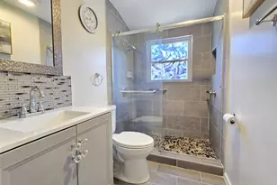 113 Berkeley Ave, Selden, NY 11784 - Photo 7