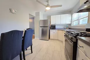 113 Berkeley Ave, Selden, NY 11784 - Photo 5