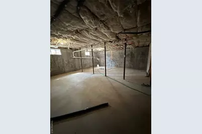 161 Washington Drive, Mastic Beach, NY 11951 - Photo 7