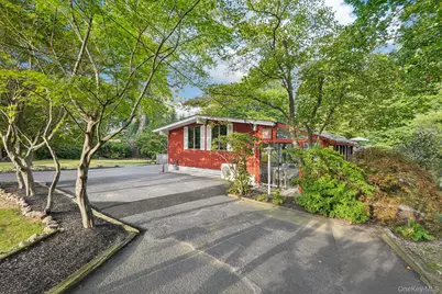 215 Rose Road, West Nyack, NY 10994 - Photo 33