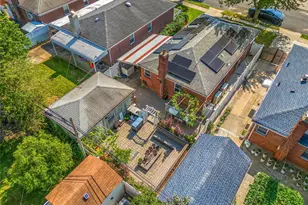 56-31 219th St, Bayside, NY 11364 - Photo 25