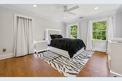 33 Bacon Road, Saint James, NY 11780 - Photo 25