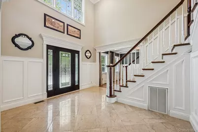 33 Bacon Road, Saint James, NY 11780 - Photo 5