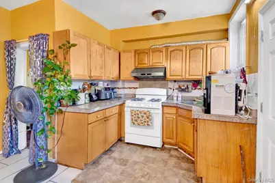 141 Webster Avenue, Yonkers, NY 10701 - Photo 3