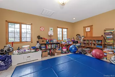 16 Faraway Road #A, Armonk, NY 10504 - Photo 15