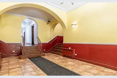 165-20 Highland Avenue #404, Jamaica, NY 11432 - Photo 3