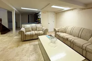 48-22 195th St, Fresh Meadows, NY 11365 - Photo 17