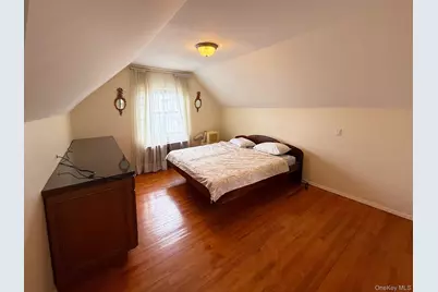 48-22 195th Street, Fresh Meadows, NY 11365 - Photo 11