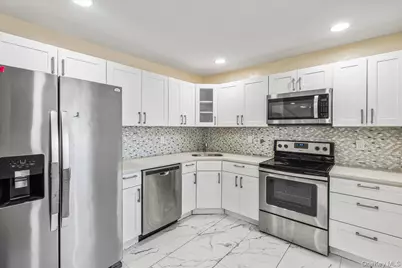 159 Spring Lane, Levittown, NY 11756 - Photo 11