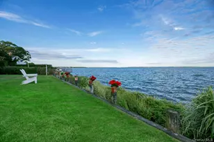 7020 Great Peconic Bay Blvd, Laurel, NY 11948 - Photo 23