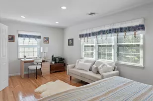 7020 Great Peconic Bay Blvd, Laurel, NY 11948 - Photo 15