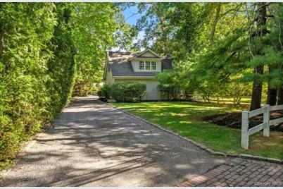 7020 Great Peconic Bay Boulevard, Laurel, NY 11948 - Photo 29