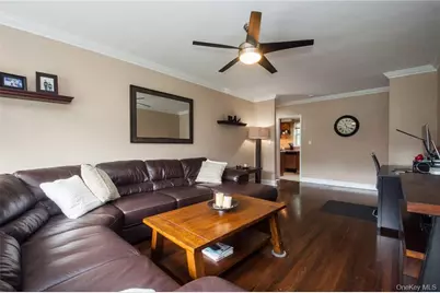 111 N Broadway #D5, White Plains, NY 10603 - Photo 5