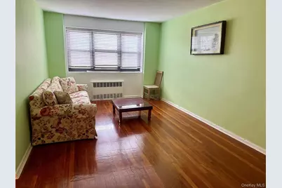 140-21 31 Road #4J, Flushing, NY 11354 - Photo 17