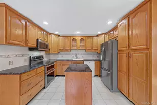 125 Putnam Dr, Carmel, NY 10512 - Photo 11