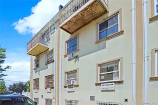 65-36 Metropolitan Ave, Middle Village, NY 11379 - Photo 33