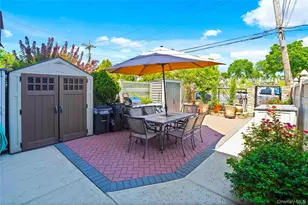65-36 Metropolitan Ave, Middle Village, NY 11379 - Photo 37