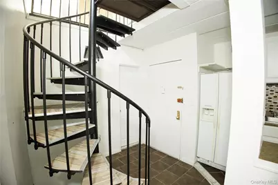 10820 Flatlands 9th Street #18D, Brooklyn, NY 11236 - Photo 3